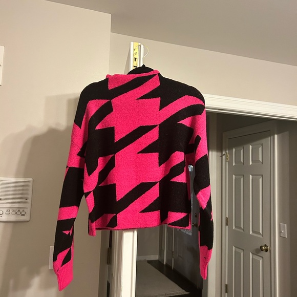 Adorable Central Park west sweater - Picture 1 of 4